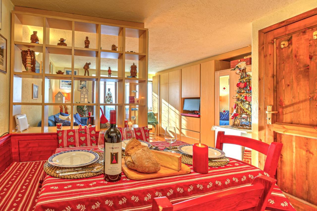 Appartamento Claire - Relax Con Splendida Vista - Cour 0081 Courmayeur Luaran gambar
