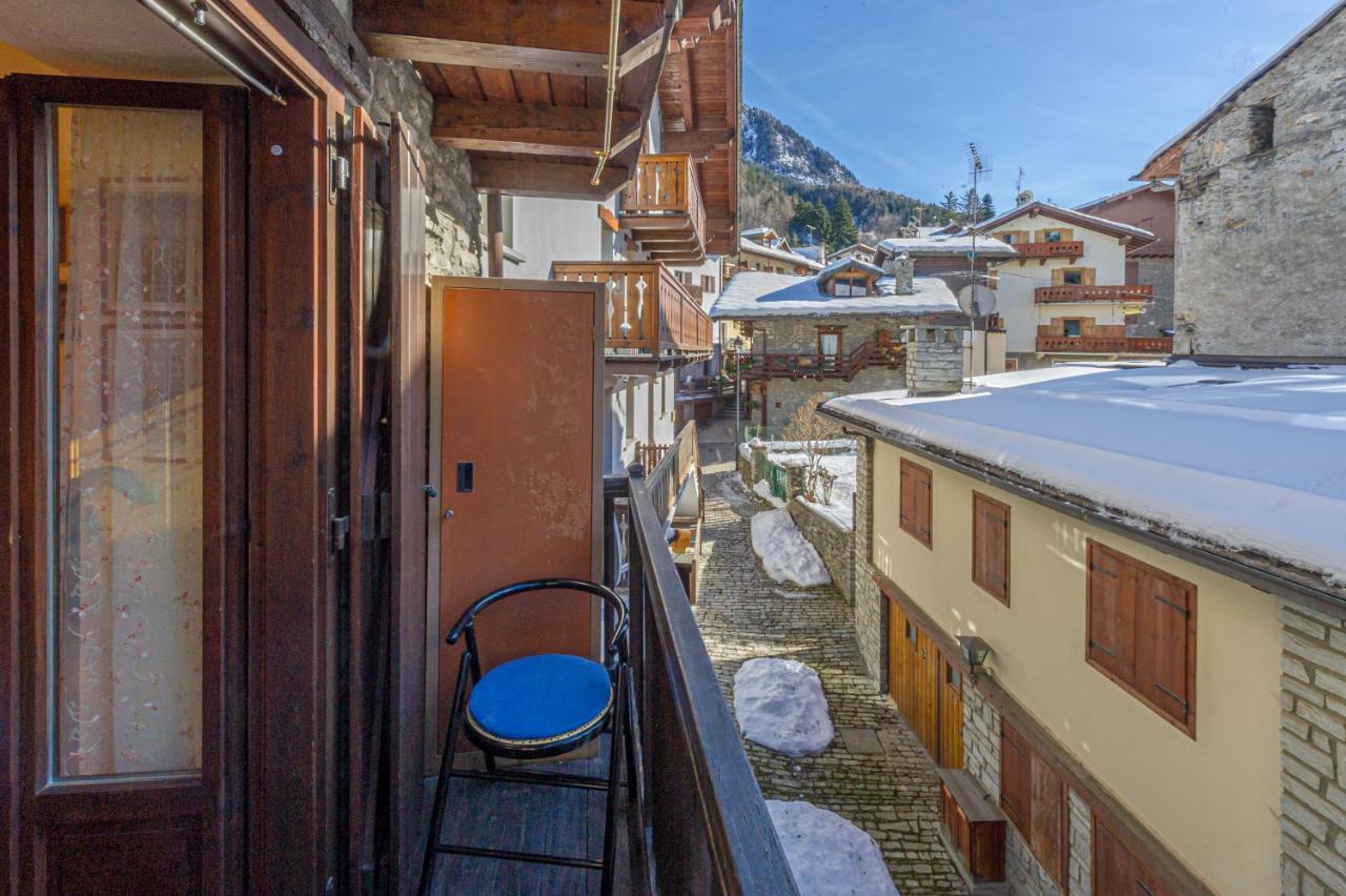 Appartamento Claire - Relax Con Splendida Vista - Cour 0081 Courmayeur Luaran gambar